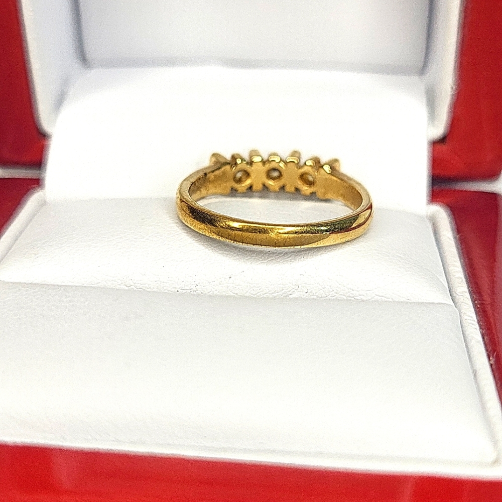 Three Stone Ring - image 3